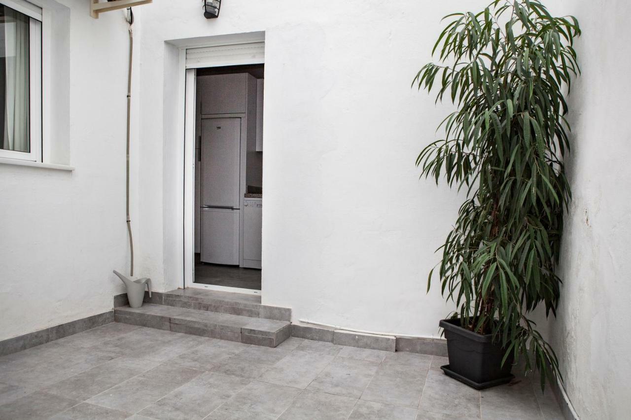 Apartamento Mendoza Seville Exterior photo