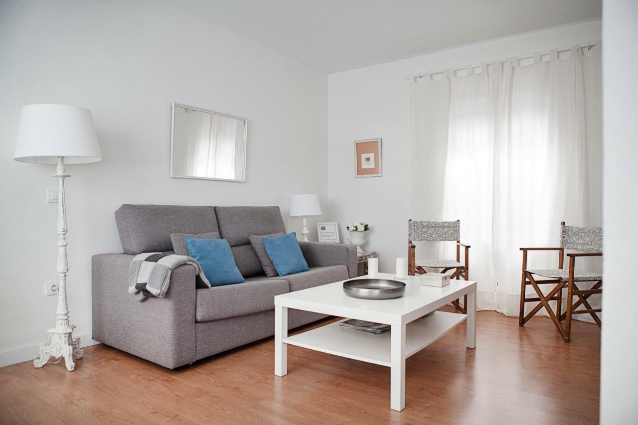 Apartamento Mendoza Seville Exterior photo